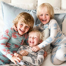 Load image into Gallery viewer, Amalfi Coast Beach Umbrella Black and White Two-Piece Set